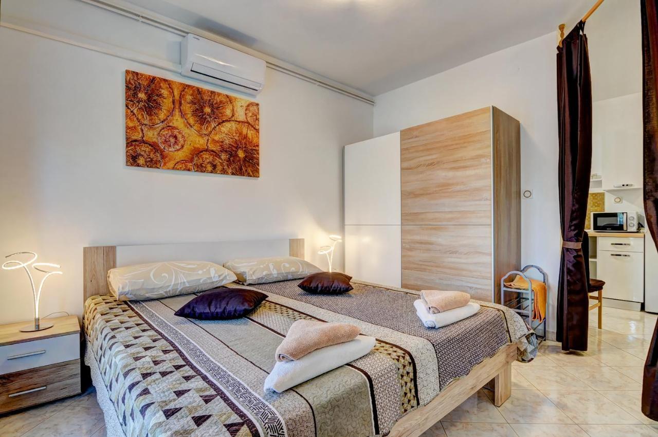 Apartments Kajfes Fažana Dış mekan fotoğraf
